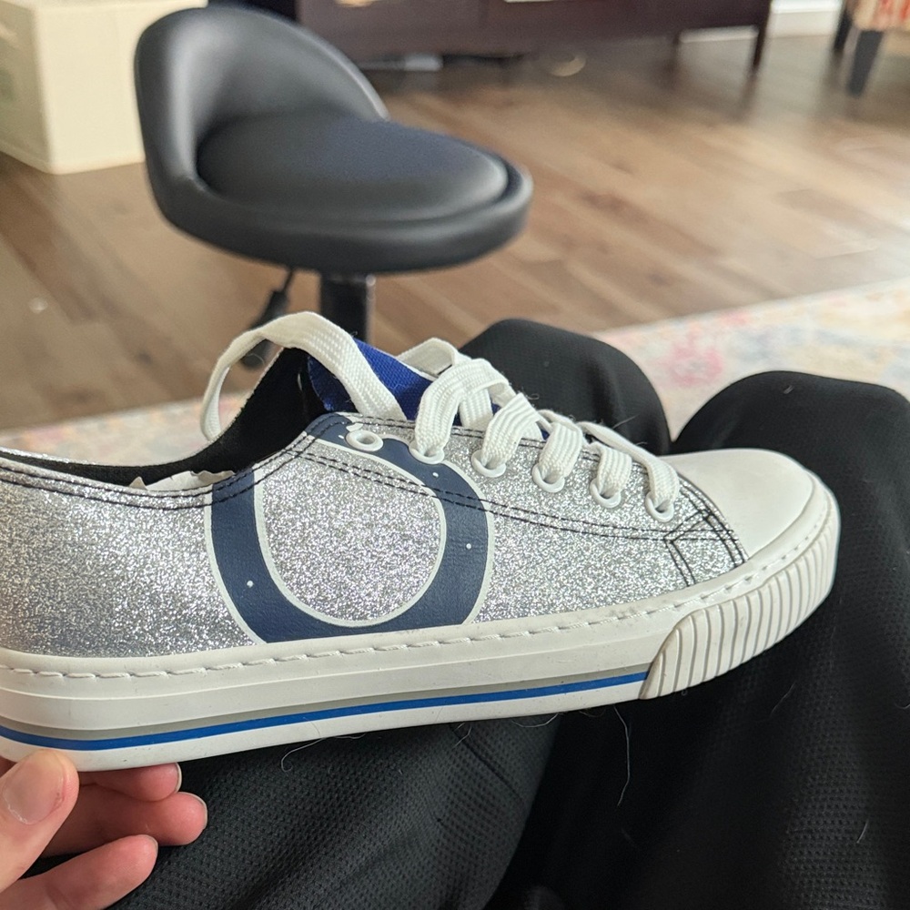 Foco Indianapolis colts women’s glitter low top canvas shoe size 9